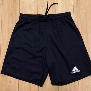 5/$25 Adidas soccer shorts, youth small (9-10Y)